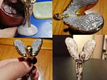 匠心定(ding)制，盡顯奢華(hua) 廣(guang)州實力(li)工(gong)廠(chang)，打造(zao)專(zhuan)屬您(nin)的(de)寶(bao)石鑲嵌(qian)首(shou)飾